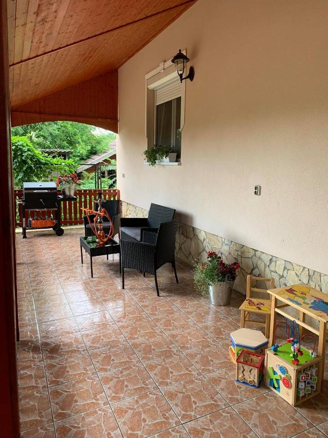 Magic Vendégház Abadszalok Exterior foto